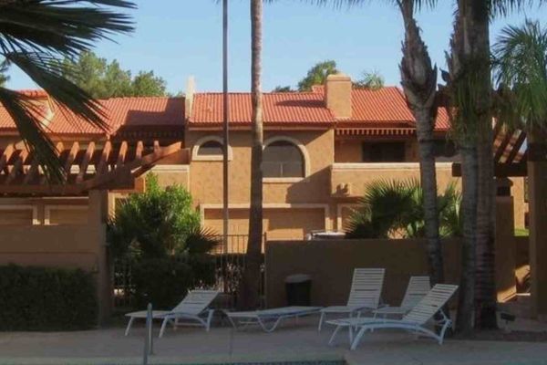 Las Hadas Villas Scottsdale condominiums